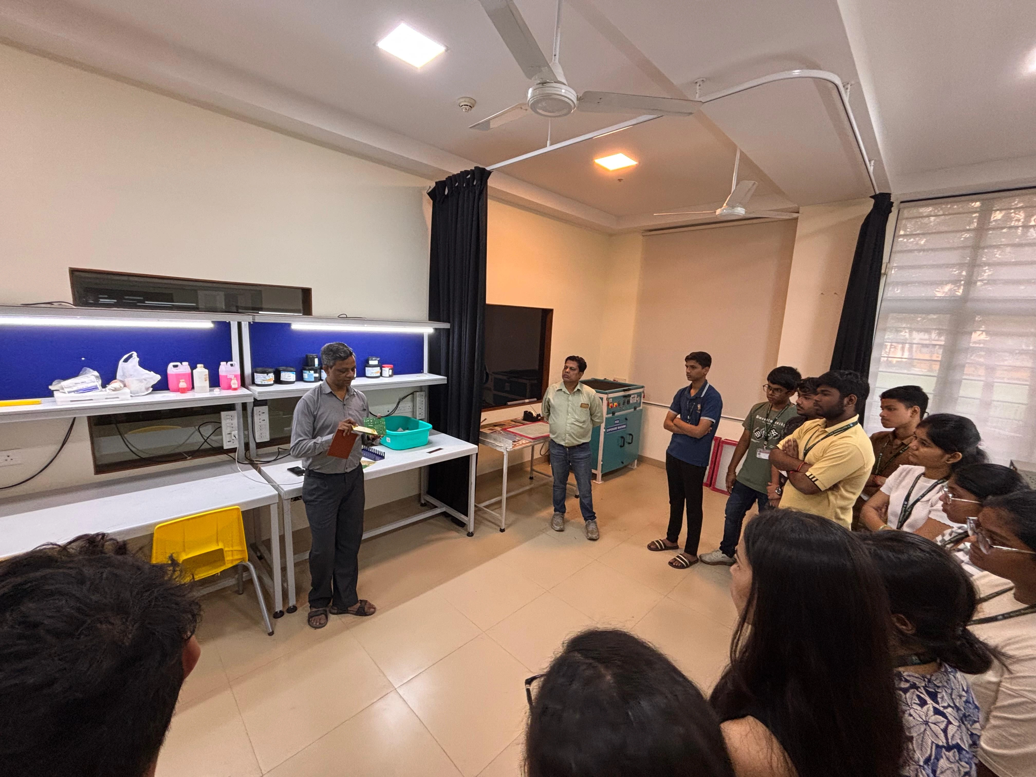 INDUSTRIAL VISIT TO PCB MAKING FACILITY, FCRIT VASHI, Navi Mumbai.webp picture